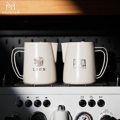 MUVNA DBW Latte Pitcher 600ml Sharp Spout LatteArt Pitcher milk jug barista selection.Ideal for home/camping/coffee shops