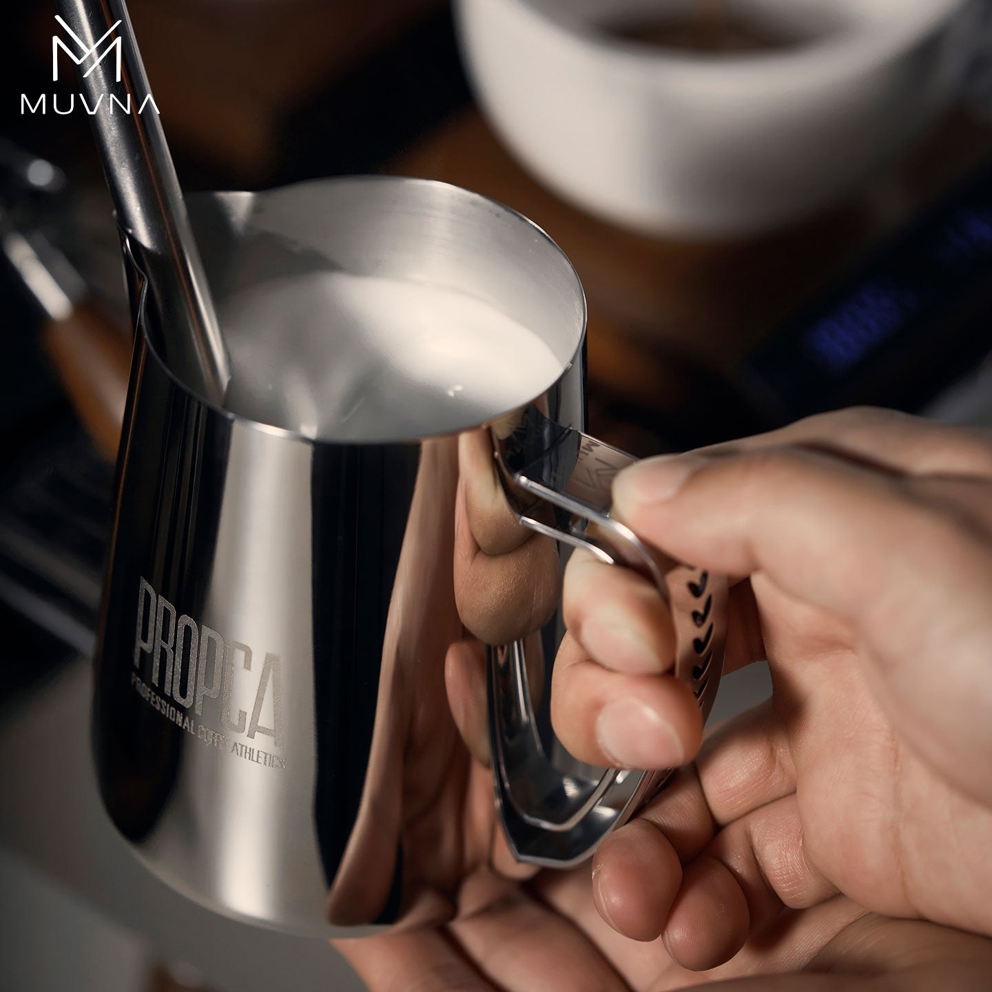 MUVNA DBW Latte Pitcher 600ml Sharp Spout LatteArt Pitcher milk jug barista selection.Ideal for home/camping/coffee shops